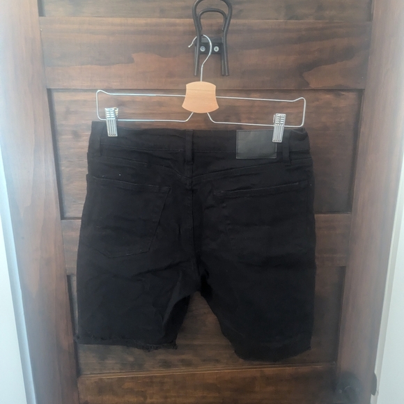 Slim Cut Off Jean Shorts - Picture 2 of 2
